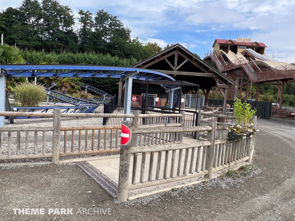 Le Roller Coaster at Papéa Parc