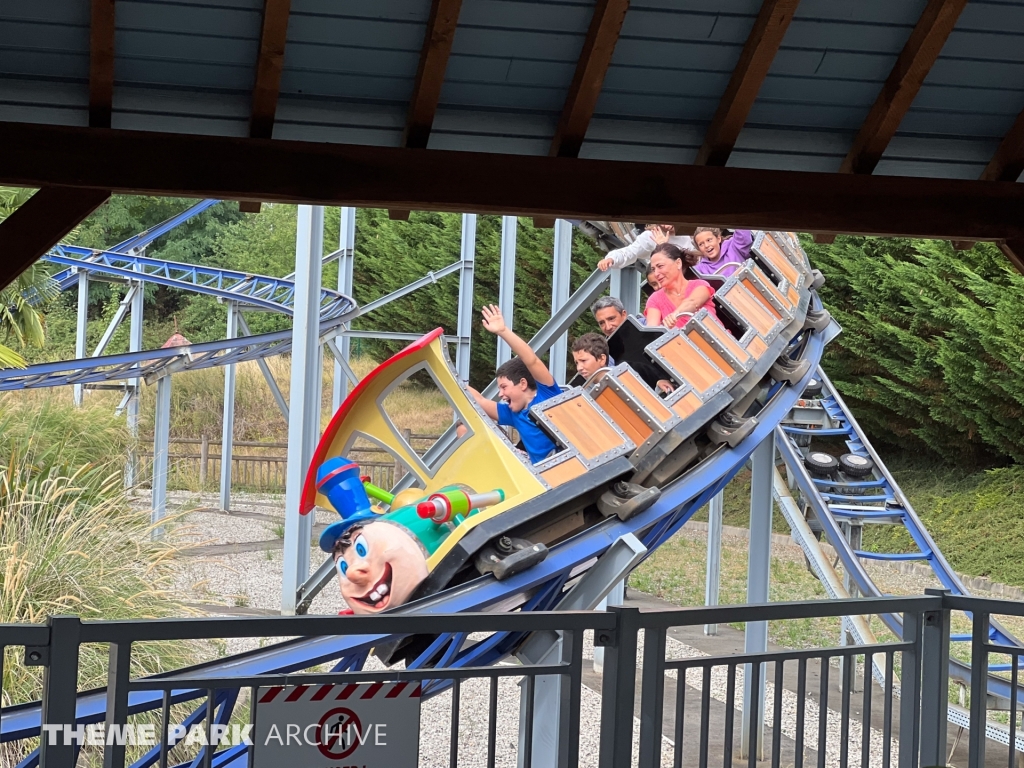 Le Roller Coaster at Papéa Parc