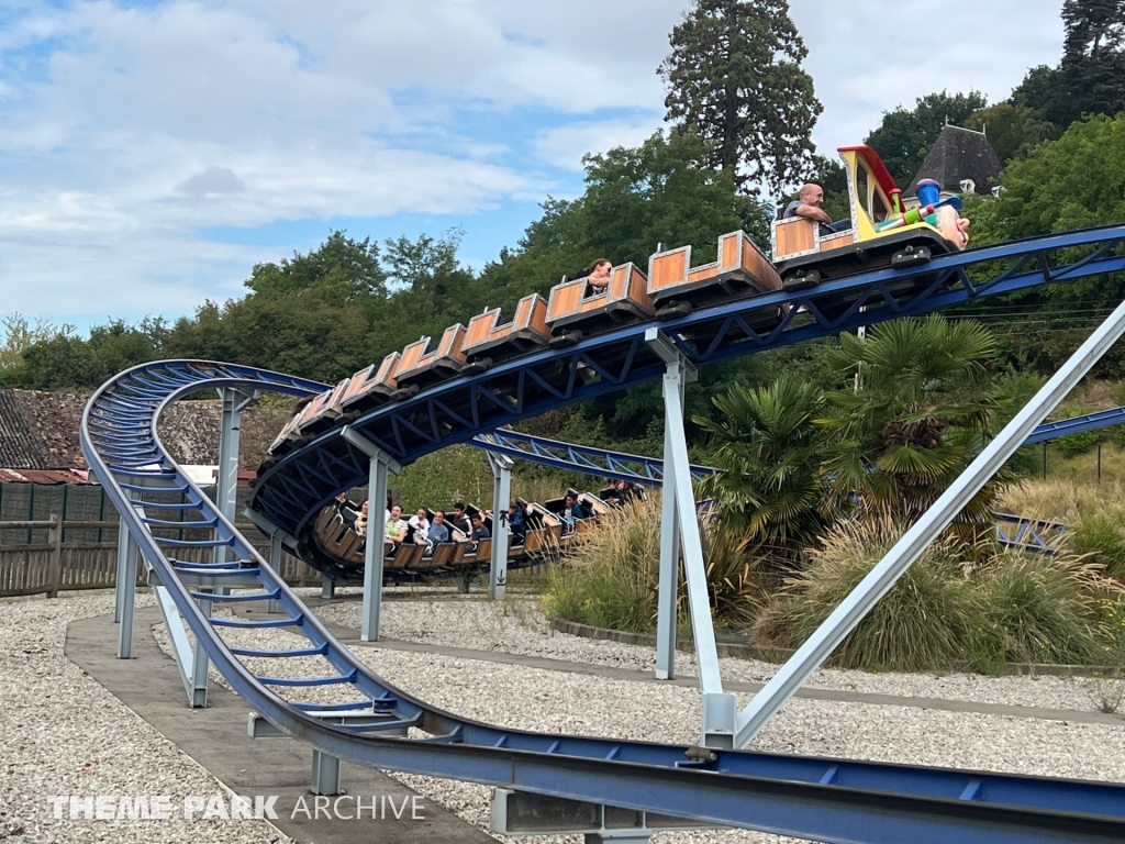 Le Roller Coaster at Papéa Parc