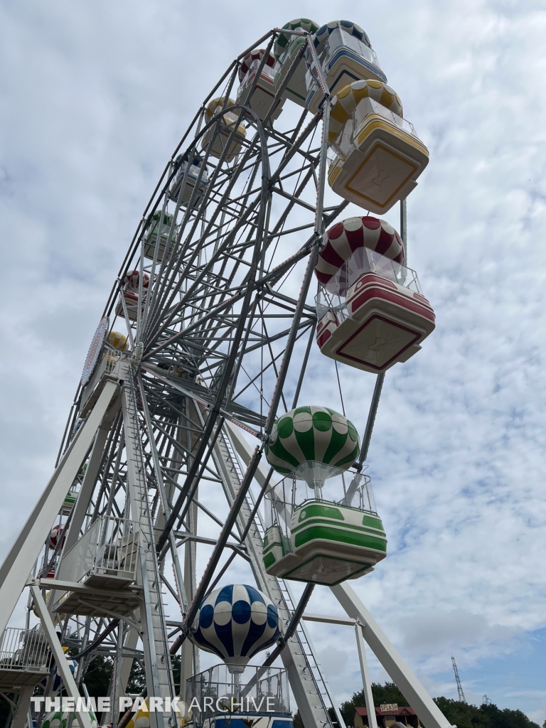 La Grande Roue at Papéa Parc