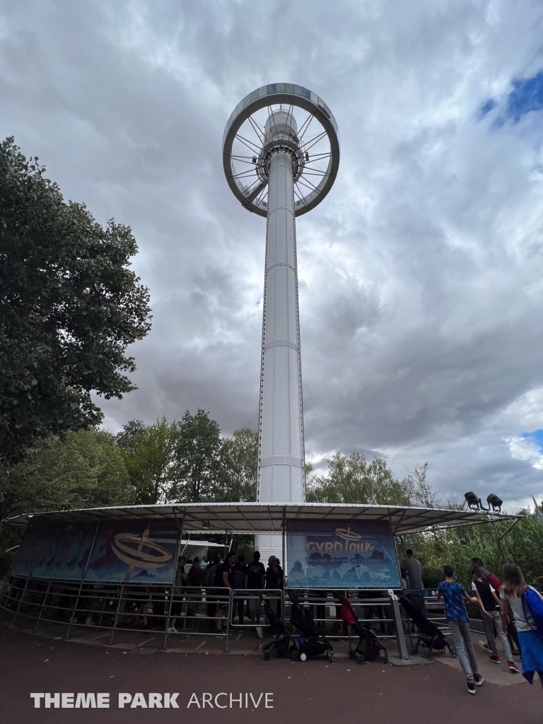 La Gyrotour at Futuroscope