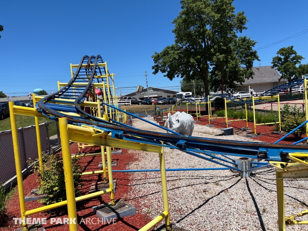 Lil Dipper Roller Coaster at Memphis Kiddie Park