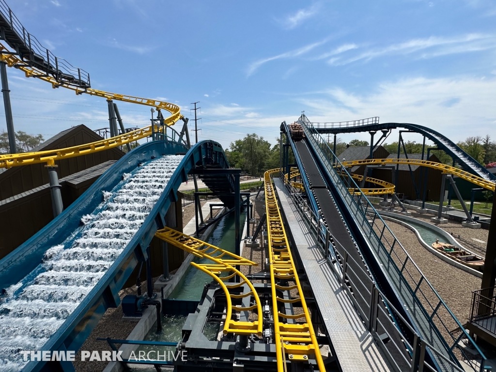 Draken Falls at Adventureland