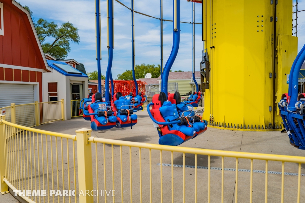 Storm Chaser at Adventureland | Theme Park Archive