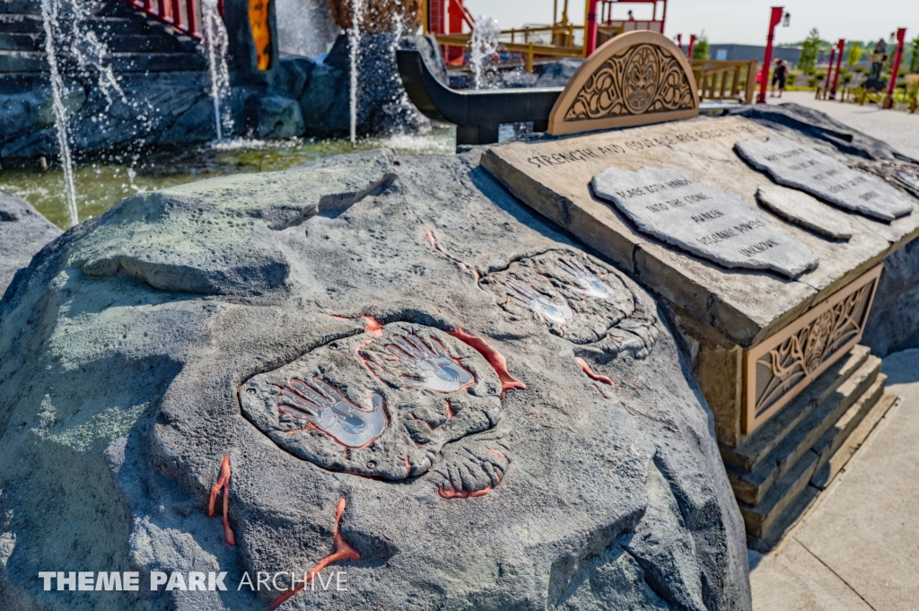 Makatu Shrine at Lost Island