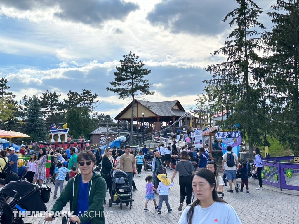 Snoopy's Racing Railway at Canada's Wonderland