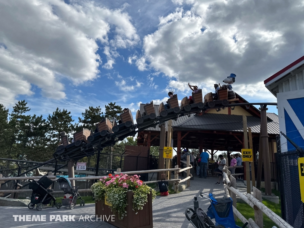 Snoopy's Racing Railway at Canada's Wonderland