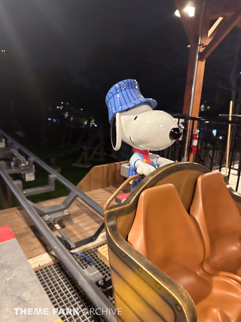 Snoopy's Racing Railway at Canada's Wonderland