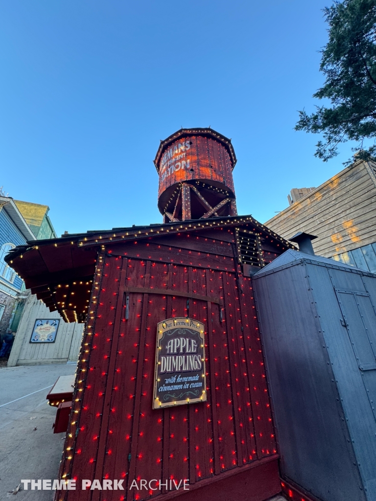 Hugo's Hill Street at Silver Dollar City