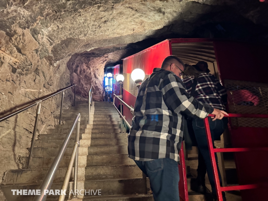 Marvel Cave at Silver Dollar City