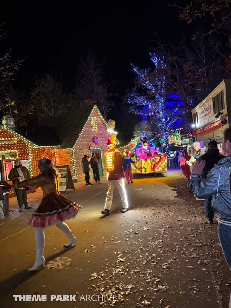 Valley Road at Silver Dollar City