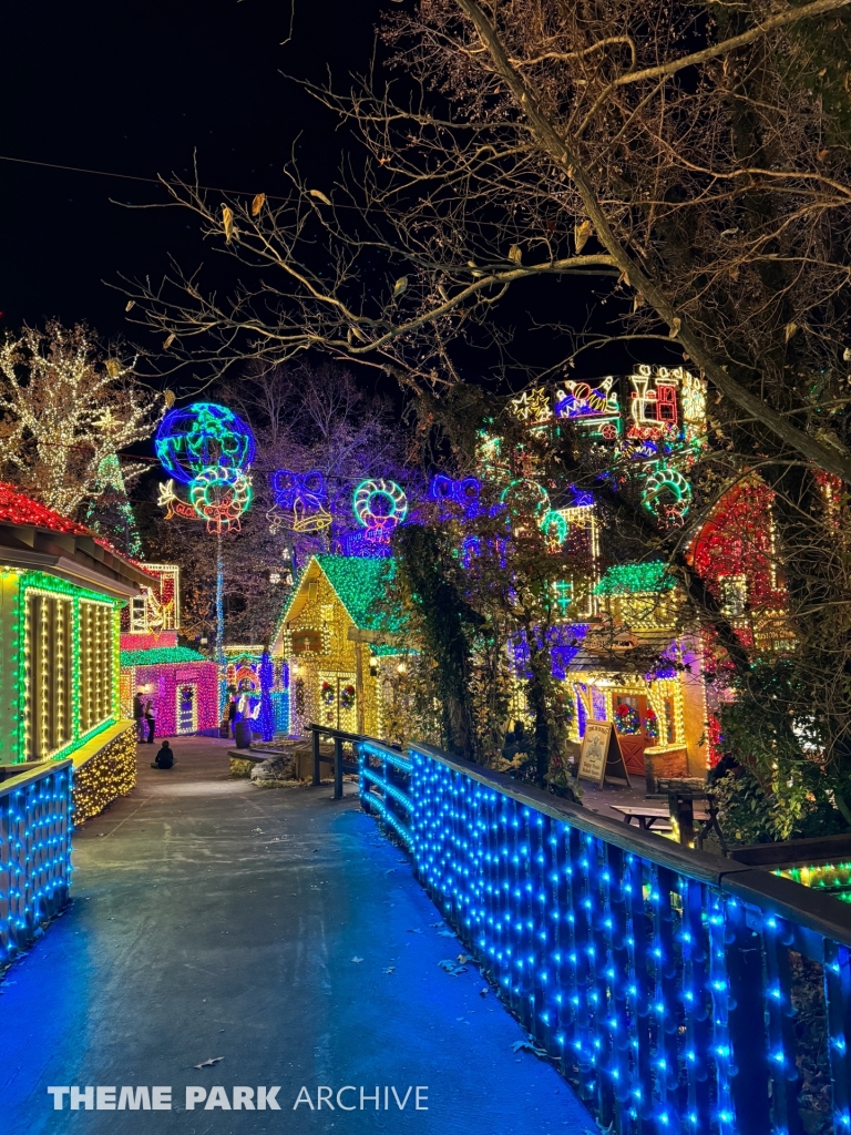 Hugo's Hill Street at Silver Dollar City