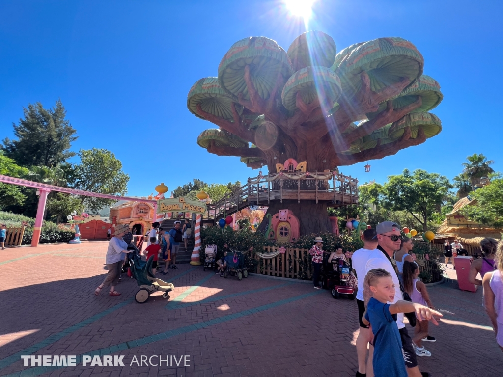 El Arbol Magico at PortAventura Park