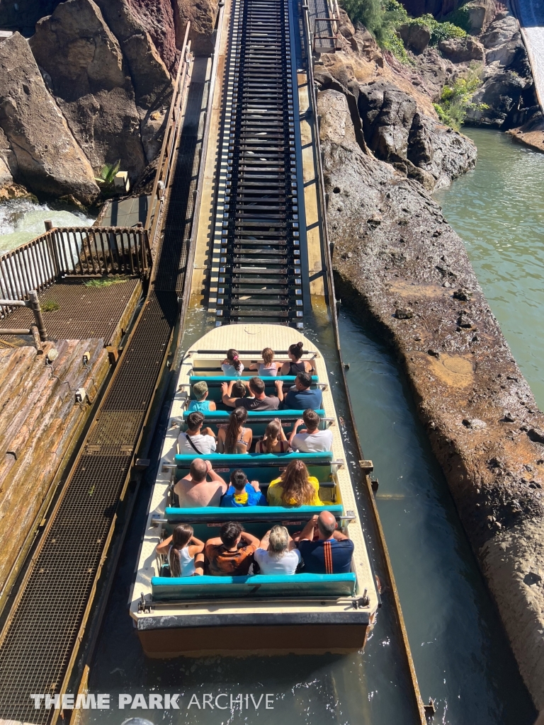 Tutuki Splash at PortAventura Park