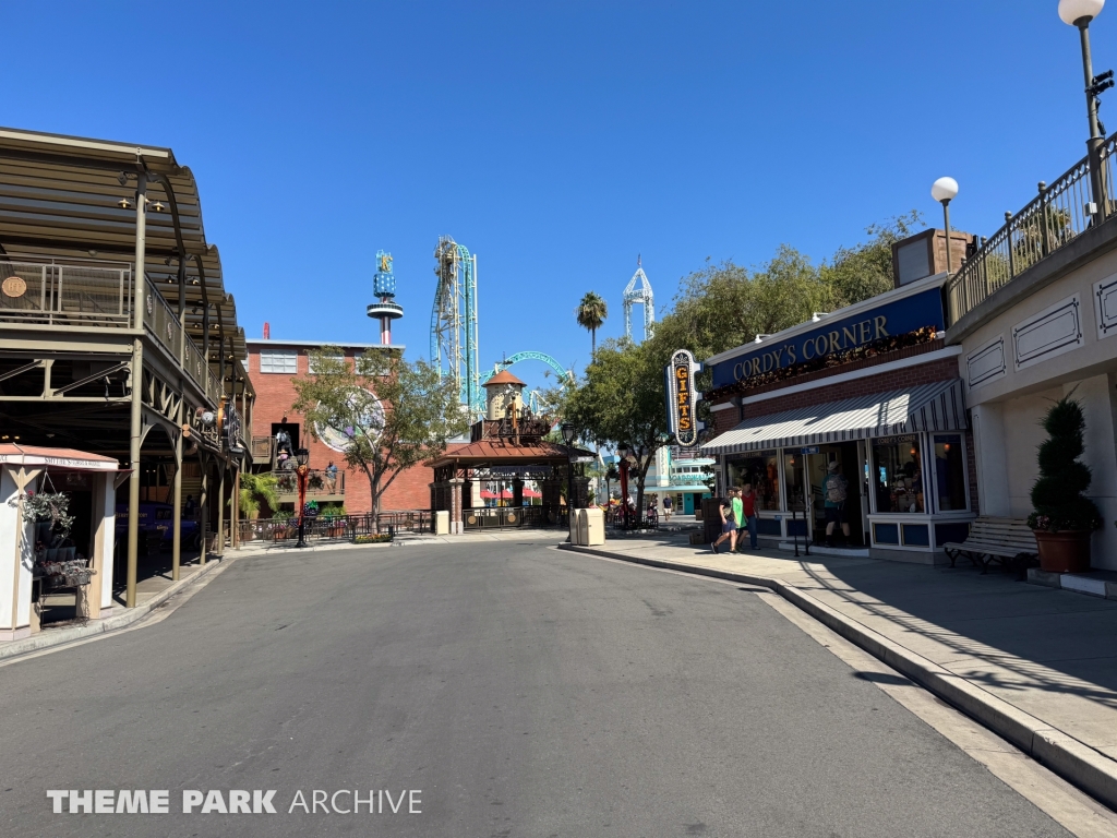 Boardwalk at Knott's Berry Farm