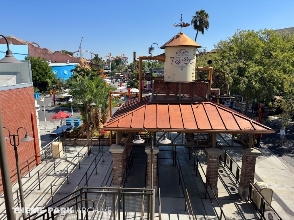 Knott's Beary Tales: Return to the Fair at Knott's Berry Farm