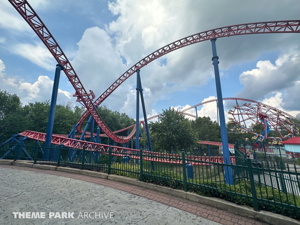 Superman The Ride at Six Flags New England