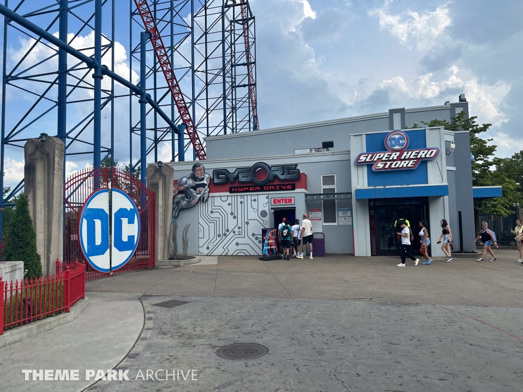 Cyborg Hyper Drive at Six Flags New England