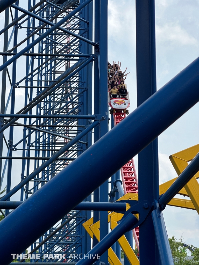 Superman The Ride at Six Flags New England