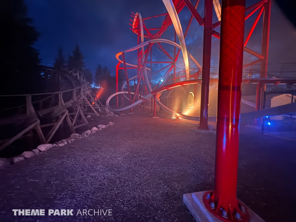 Stunt Pilot at Silverwood Theme Park and Boulder Beach Waterpark