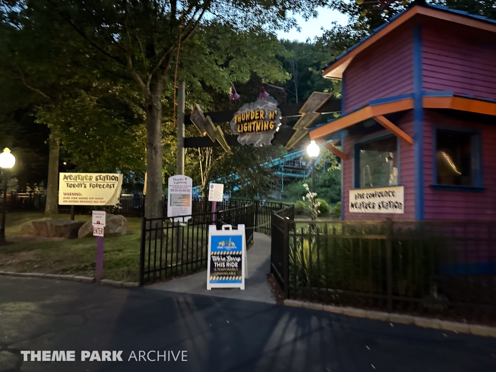 Thunder N' Lightning at Lake Compounce