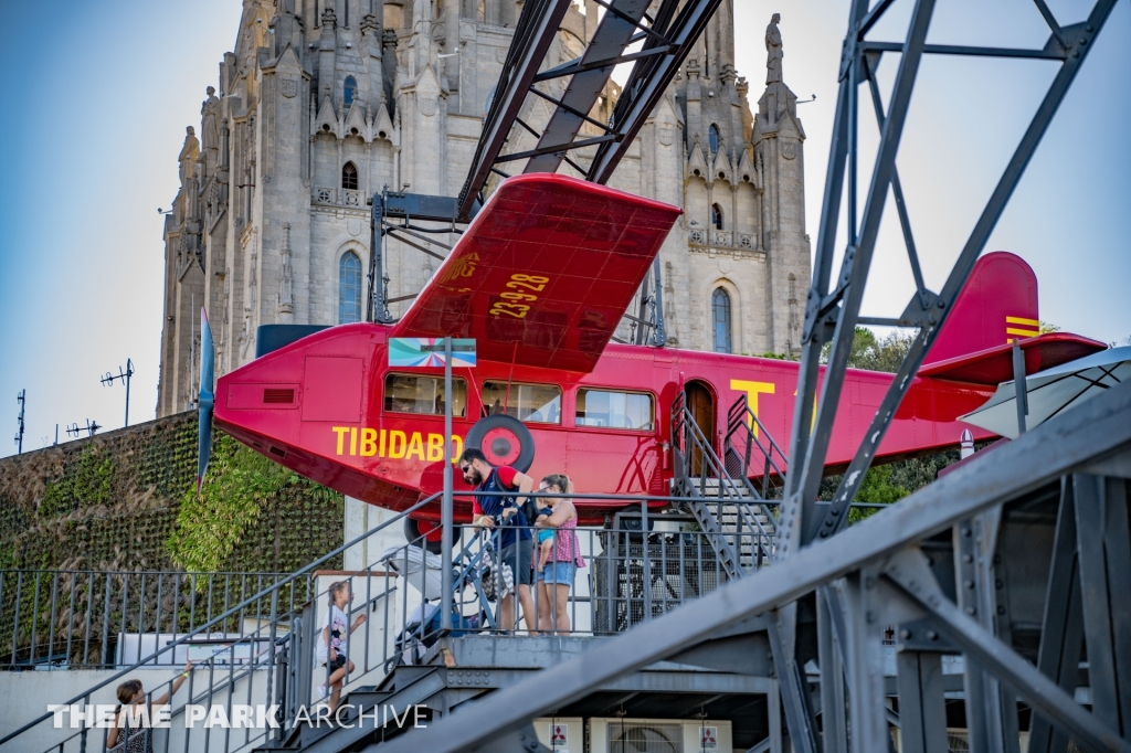 Avio at Tibidabo