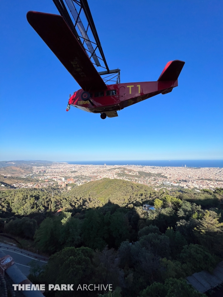 Avio at Tibidabo