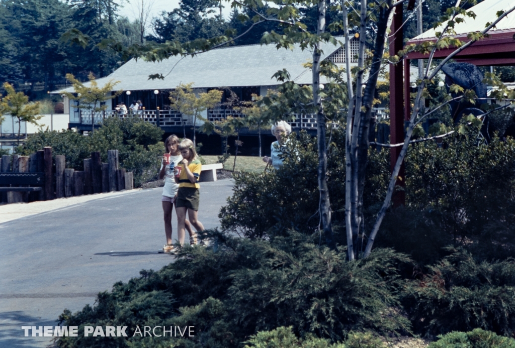 Japanese Village at SeaWorld Ohio