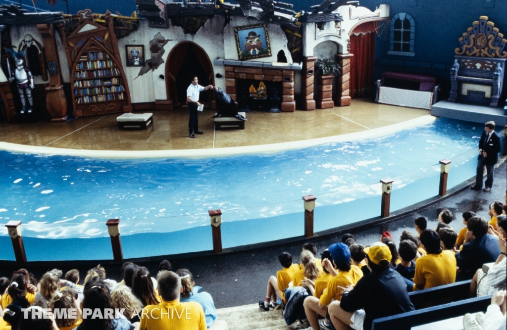 Seal and Otter Stadium at SeaWorld Ohio