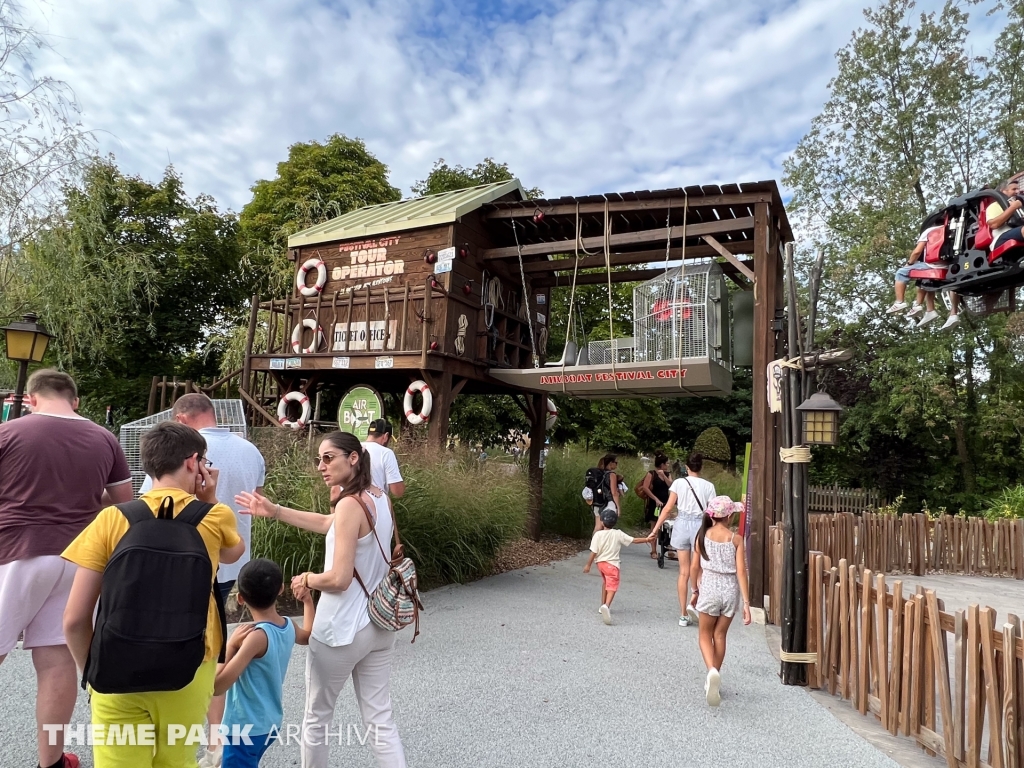 Airboat at Walibi Rhone Alpes