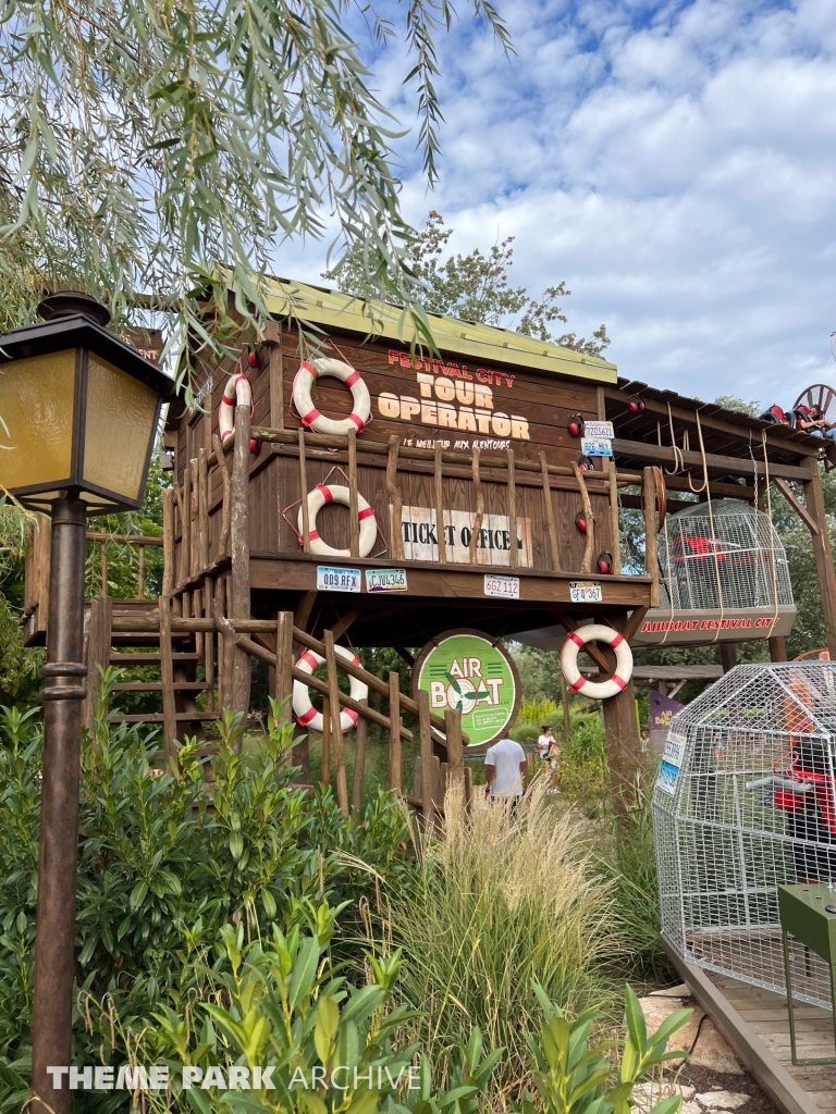 Airboat at Walibi Rhone Alpes