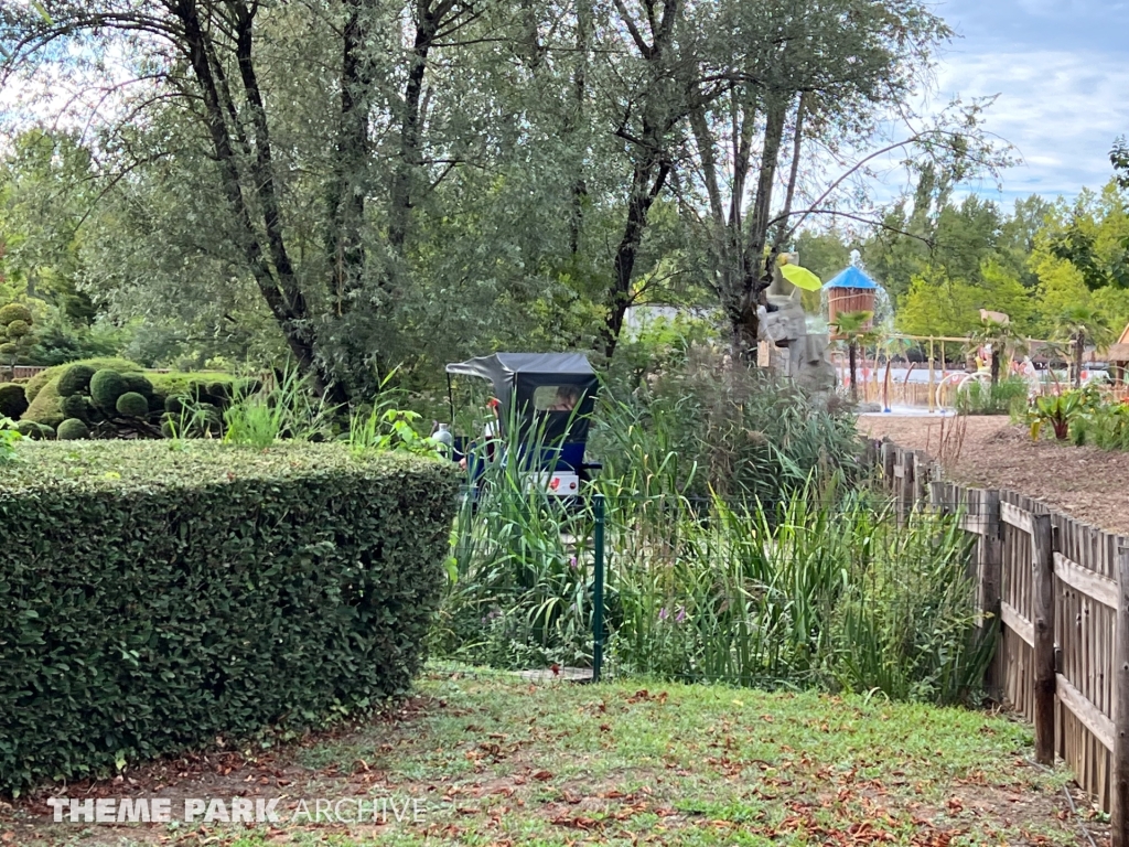 Le Petit Vapeur at Walibi Rhone Alpes