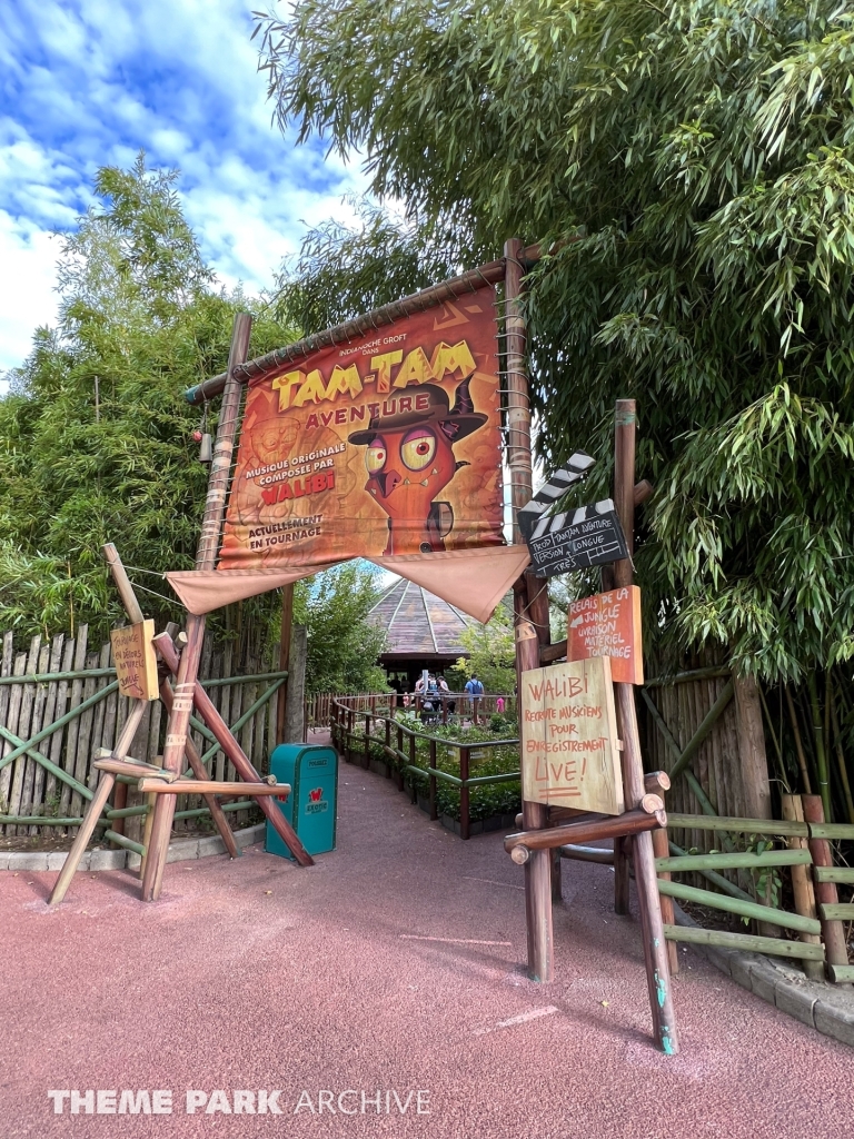 Tam Tam Aventure at Walibi Rhone Alpes