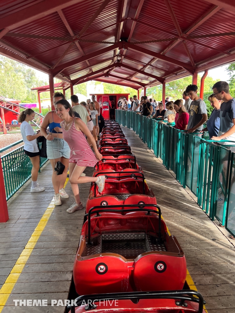 La Coccinelle at Walibi Rhone Alpes