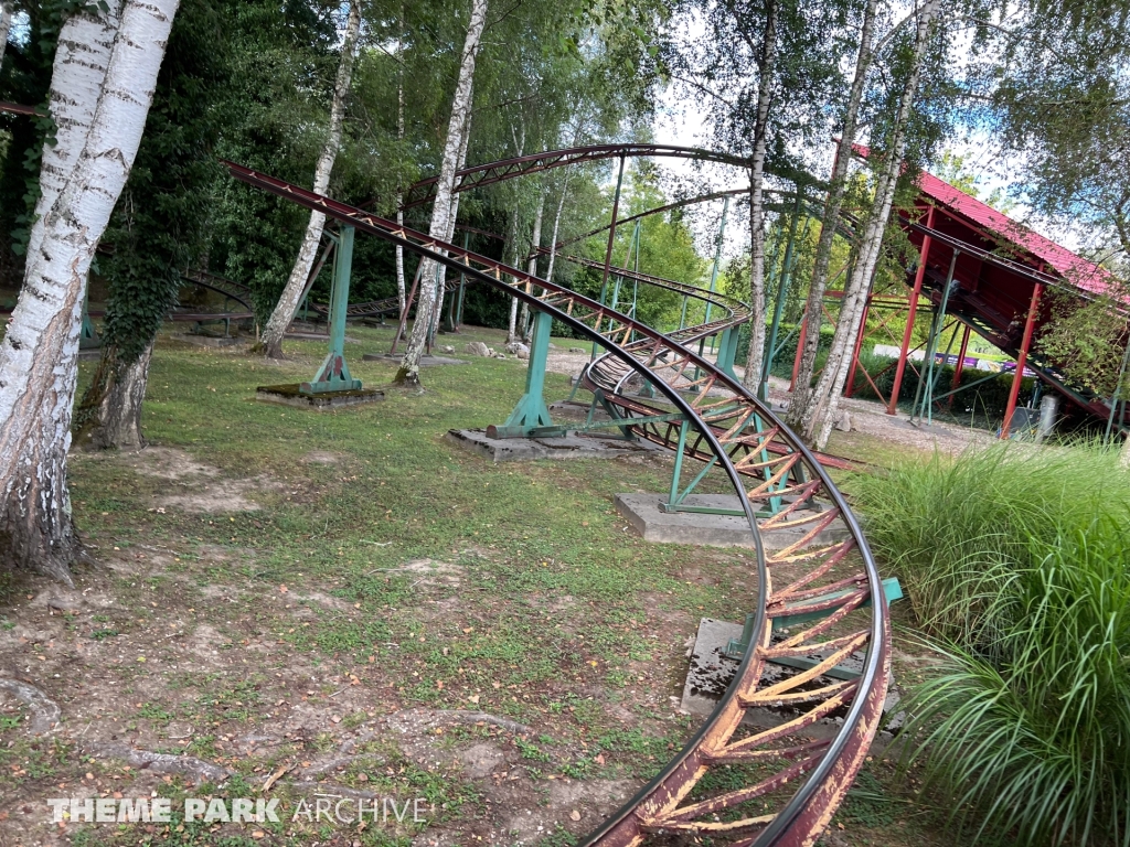 La Coccinelle at Walibi Rhone Alpes