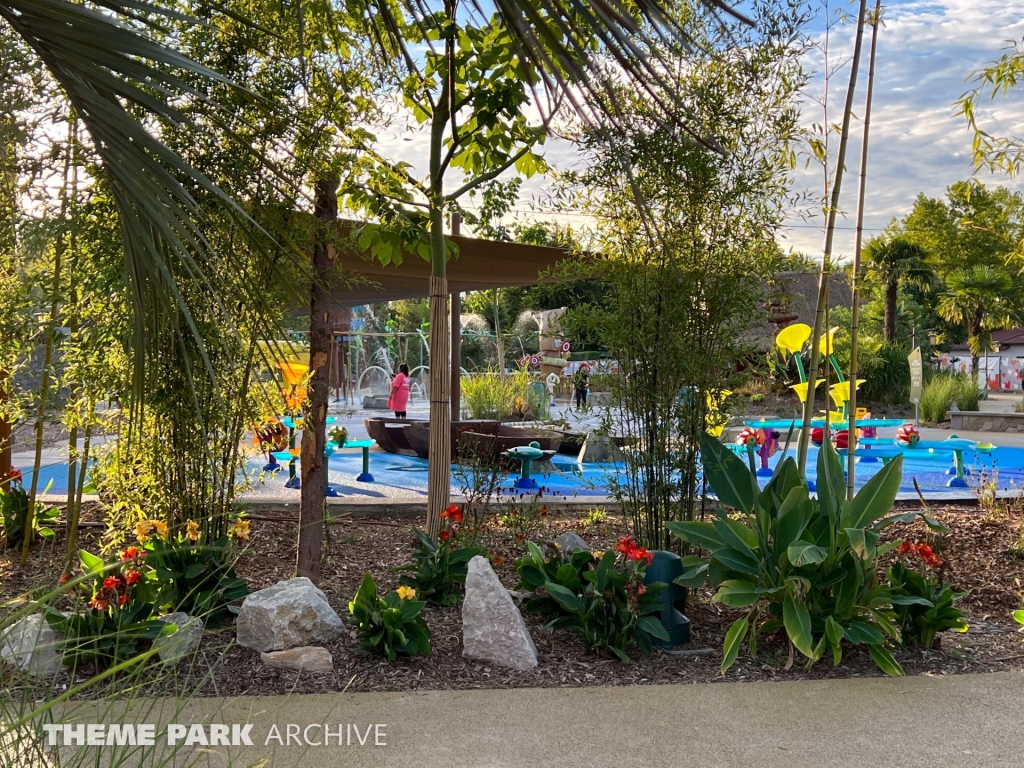 Tiki Academy at Walibi Rhone Alpes