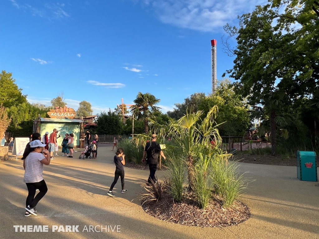 Tiki Academy at Walibi Rhone Alpes