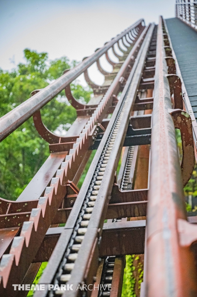 Tennessee Tornado at Dollywood