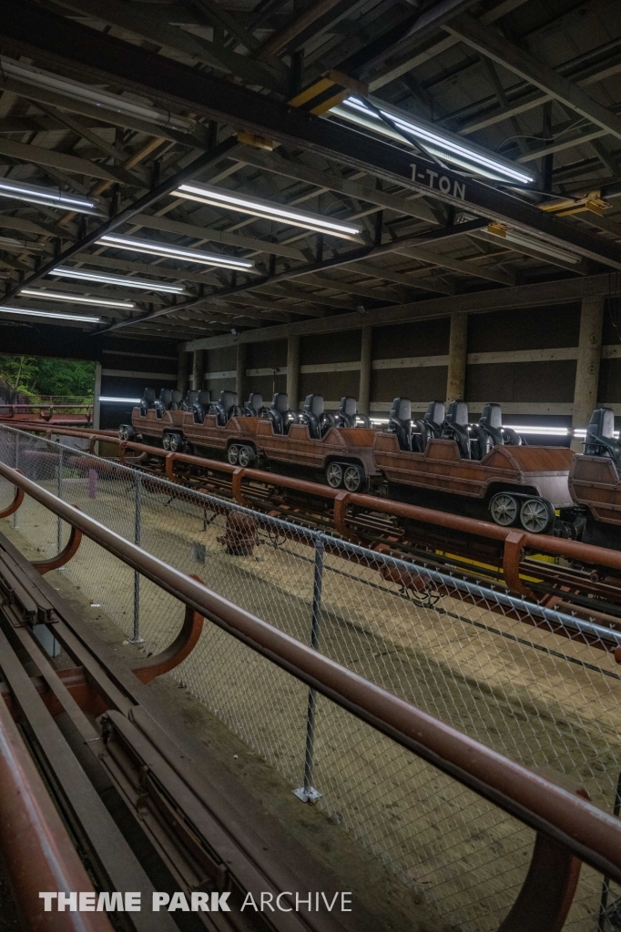 Tennessee Tornado at Dollywood