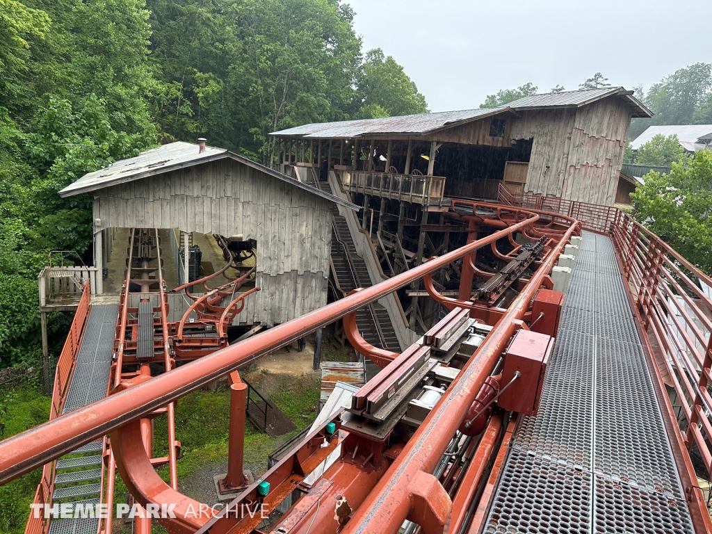 Tennessee Tornado at Dollywood