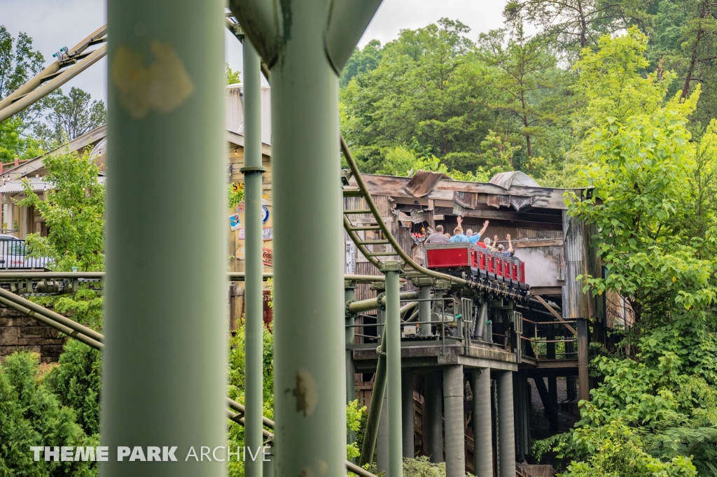 FireChaser Express at Dollywood