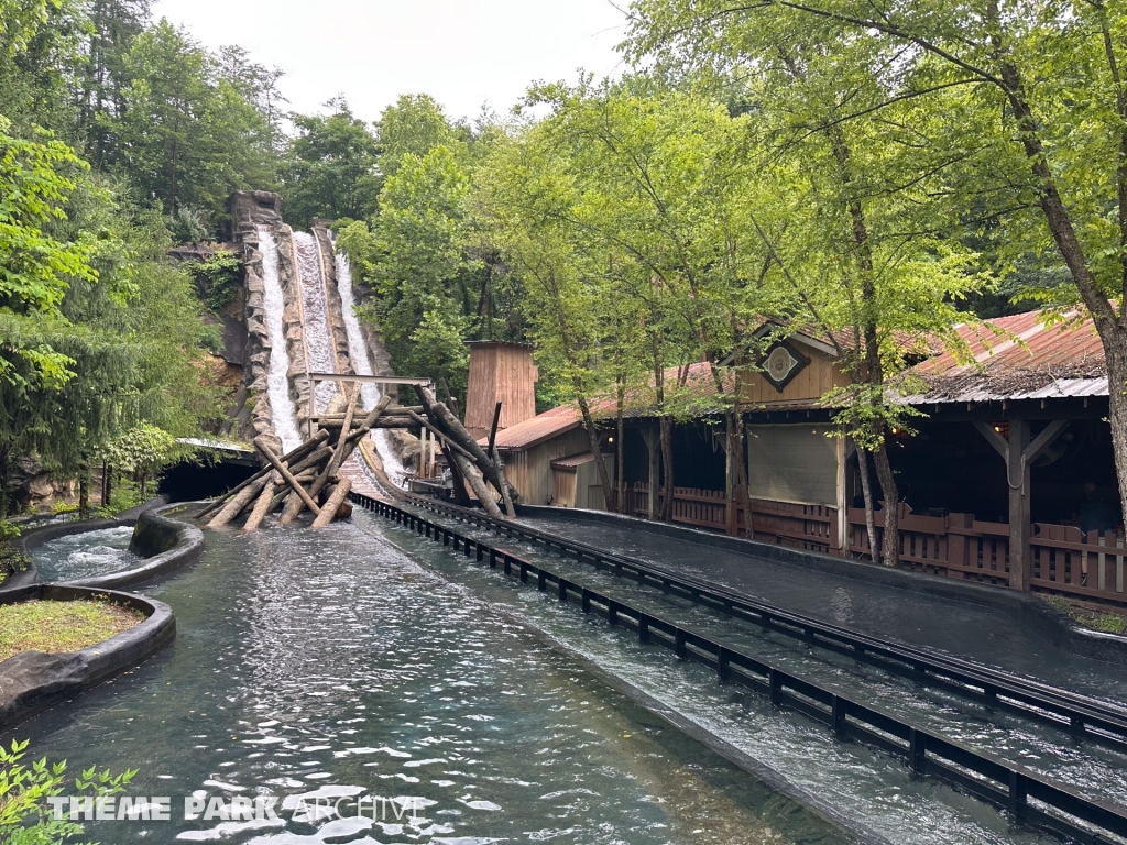 Daredevil Falls at Dollywood