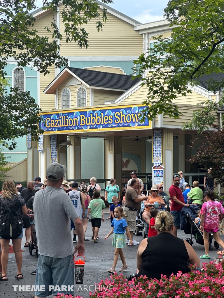 DP's Celebrity Theatre at Dollywood