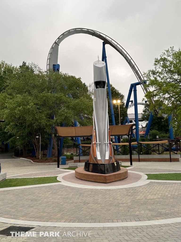 Aeronautica Landing at Carowinds