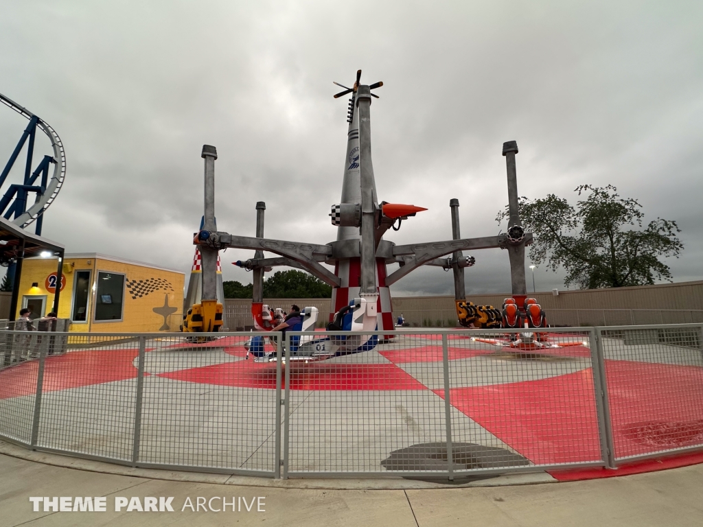 Air Racers at Carowinds