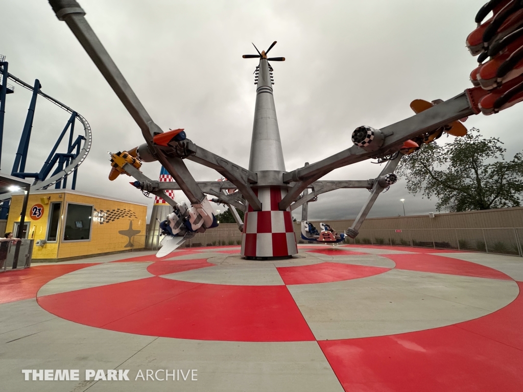 Air Racers at Carowinds