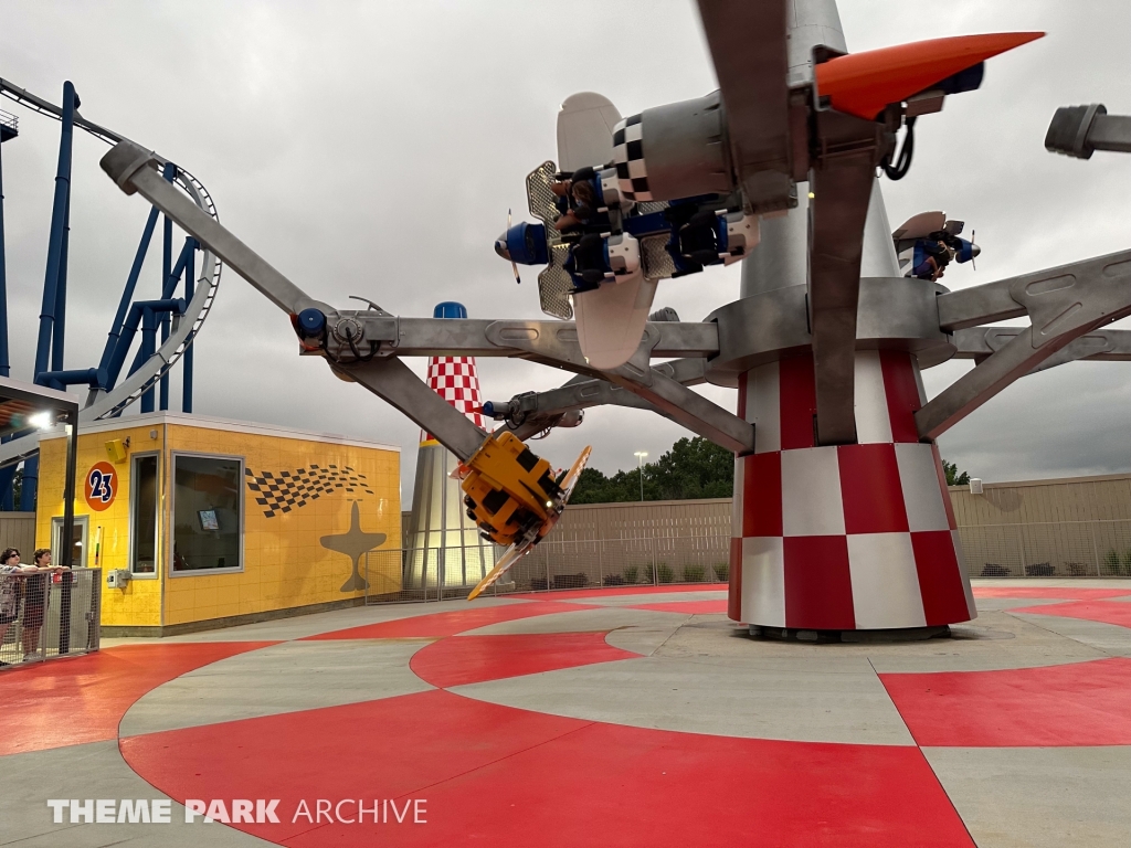 Air Racers at Carowinds