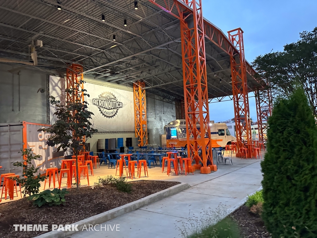 Aeronautica Landing at Carowinds