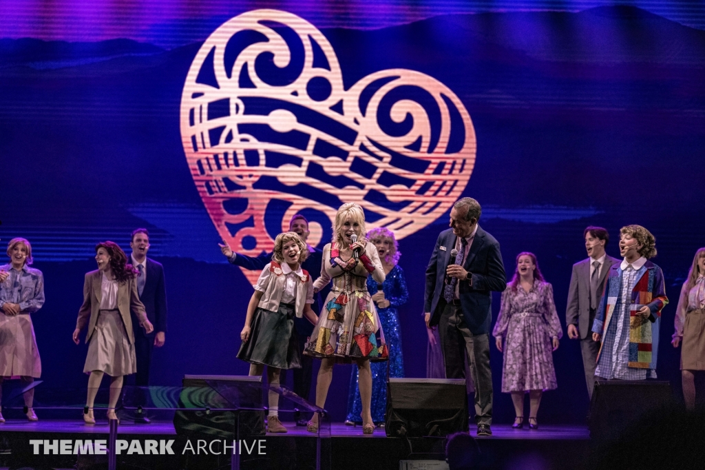 DP's Celebrity Theatre at Dollywood