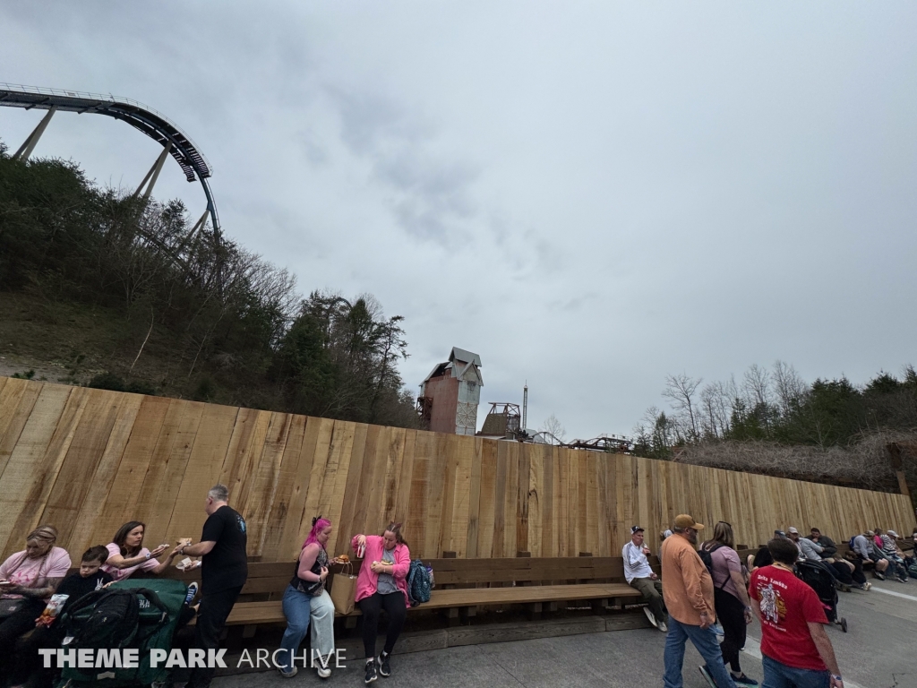 Plaza at Wilderness Pass at Dollywood